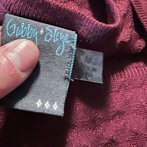 NWT! Gabby Skye v neck knitted maroon dress - Picture 4 of 12